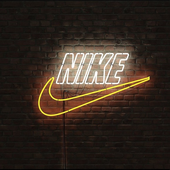 Meet your Posher, Mya - Picture 1 of 1